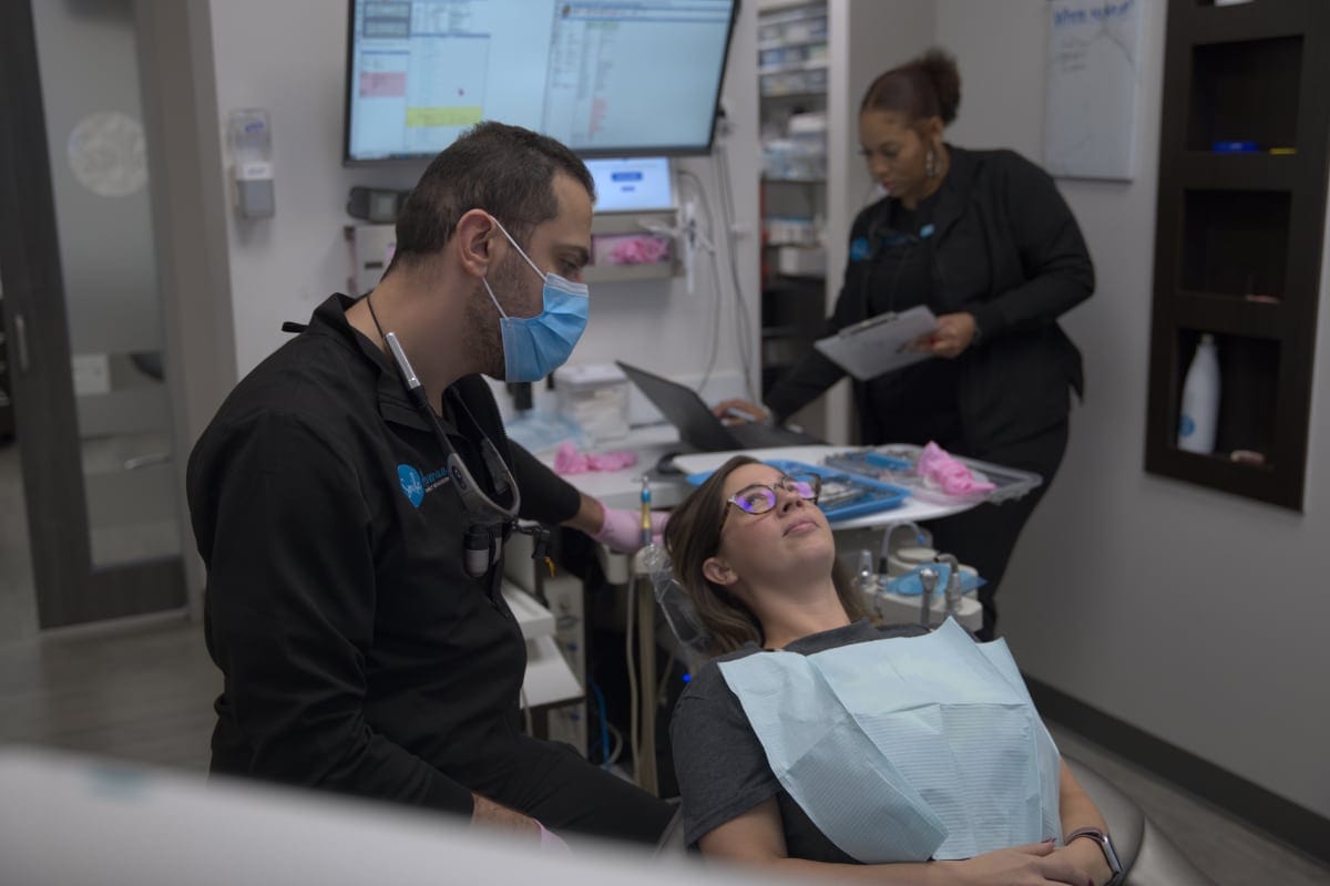 Emergency Dental Care Call Dr Vuong At Smile Avenue Family Dentistry Cypress Tx