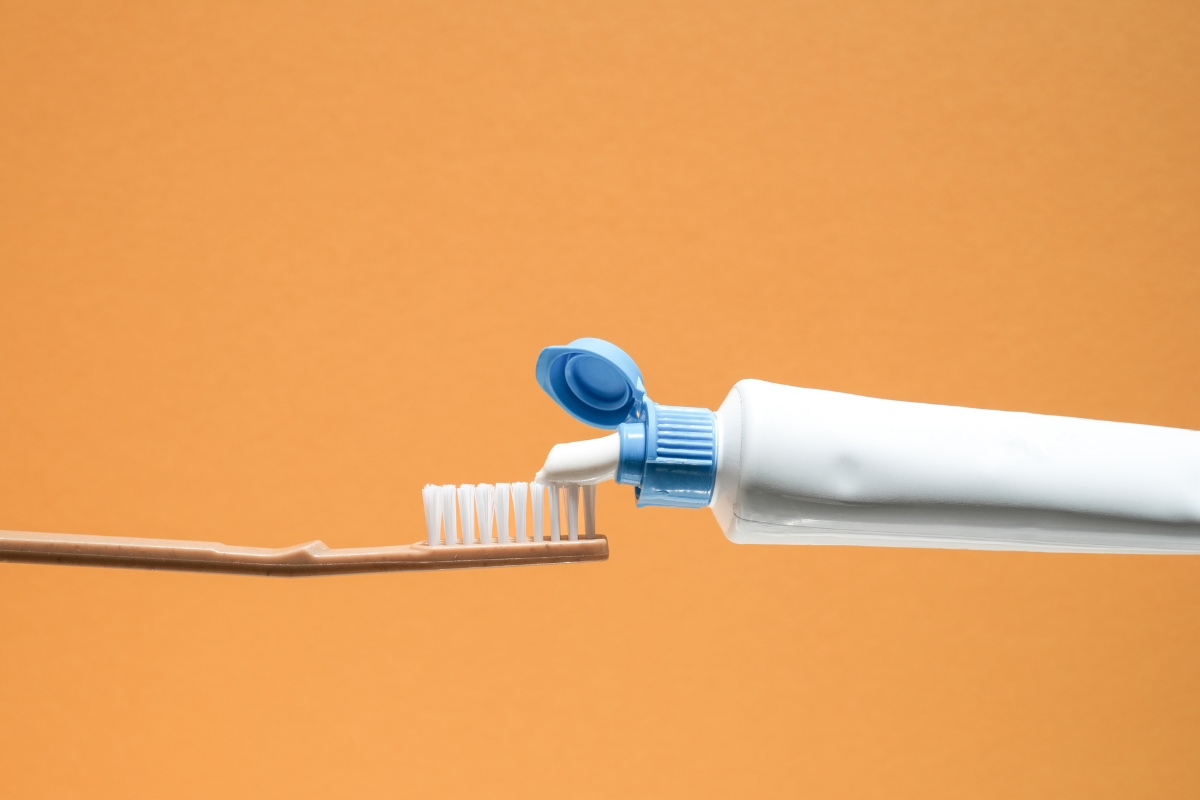 Charcoal &Amp; “Natural” Toothpastes: Safe Or Risky